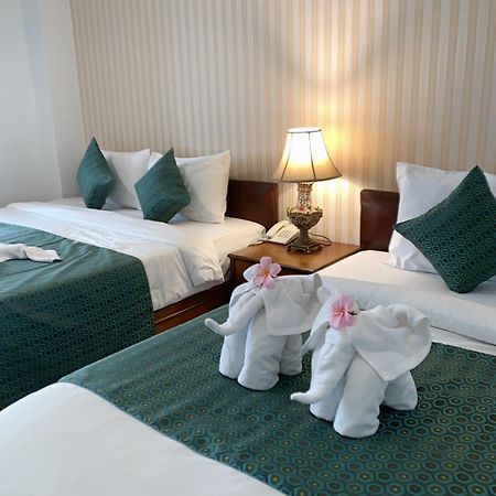 Hua Hin White Villa Hotel - Sha Certified Dış mekan fotoğraf